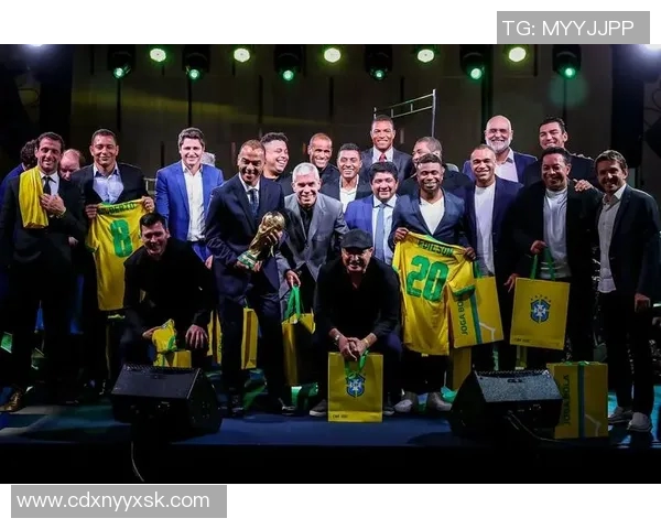 老牌足球明星重聚赛场精彩瞬间回顾视频分享