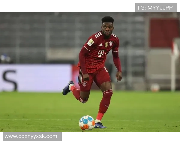 全球足球明星及其代表球队的精彩故事与成就解析