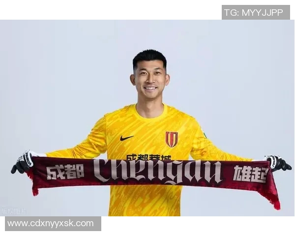 成都足球队以52分领跑大师赛积分榜展现强劲实力 成都足球队以52分领跑大师赛积分榜展现强劲实力