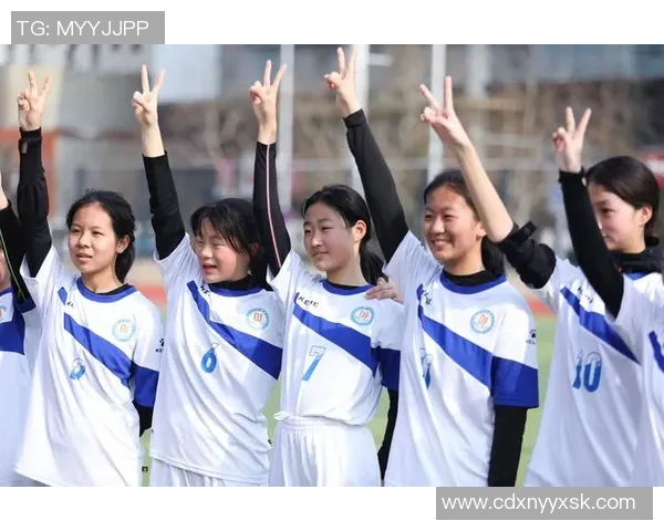 桐梓林小学足球明星展现青春风采助力校园体育发展 桐梓林小学足球明星展现青春风采助力校园体育发展