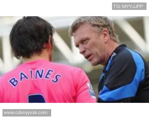 美国昔日足球明星的辉煌历程与影响力探讨 美国昔日足球明星的辉煌历程与影响力探讨